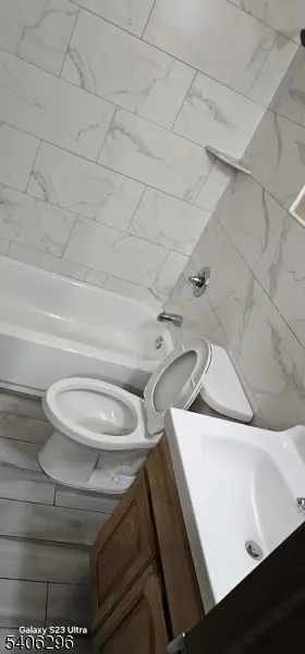 52 Irvine Turner Blvd #4, Newark City, NJ 07103