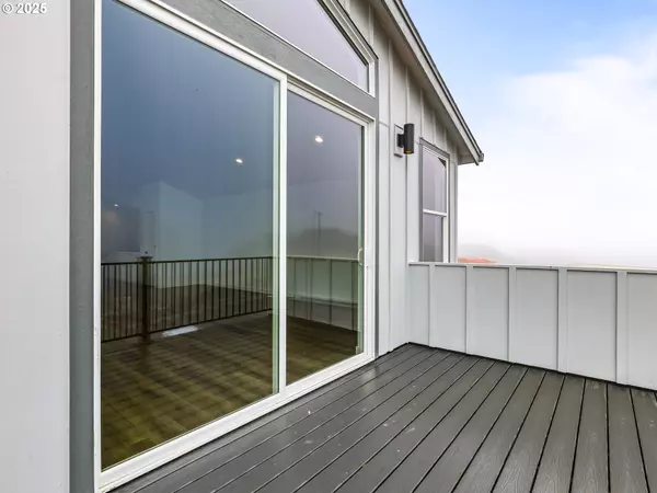 Sandy, OR 97055,41850 Deschutes AVE #84B