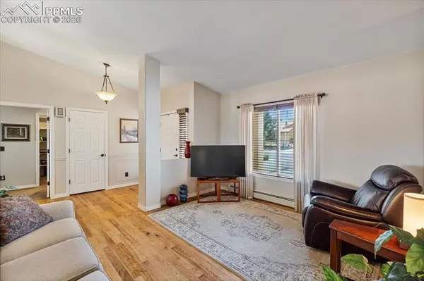 152 Las Lunas ST, Castle Rock, CO 80104