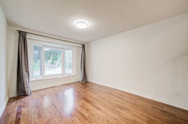 46 Wintermute BLVD, Toronto E05, ON M1W 3M6