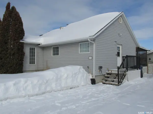 205 6th STREET N, Nipawin, SK S0E 1E0