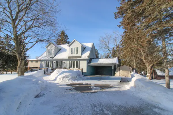 867 Twomey PL, Selwyn, ON K0L 1T0