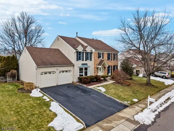 10 Gillian Dr, South Brunswick Twp., NJ 08824