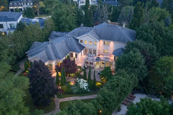 19 RIVERSIDE BLVD, Vaughan, ON L4J 1H4