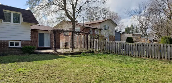 13 SPRINGDALE DR #Lower, Barrie, ON L4M 5A7