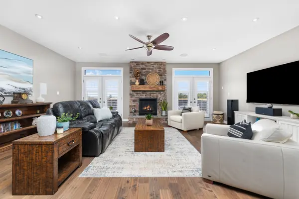 53 Anastasia BLVD, West Lincoln, ON L0R 2A0