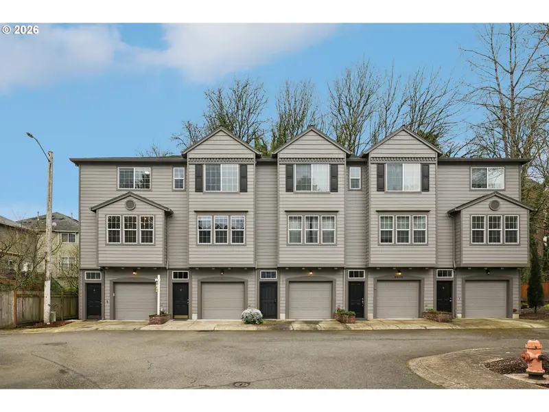 4818 SW 2ND CT, Portland, OR 97239