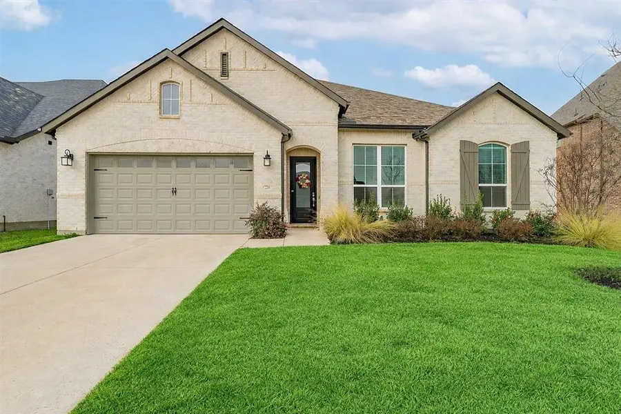 2285 Cooper River Trail, Waxahachie, TX 75165
