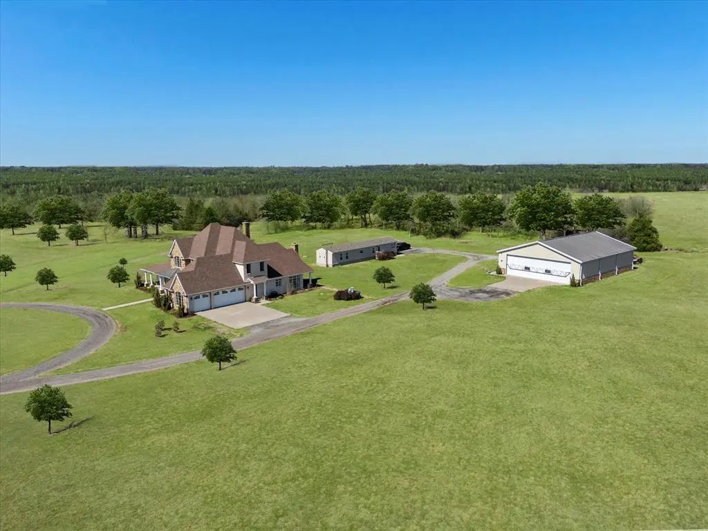 3086 County Road 4106, Greenville, TX 75401
