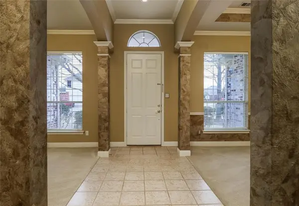 717 Summerfield Drive, Murphy, TX 75094