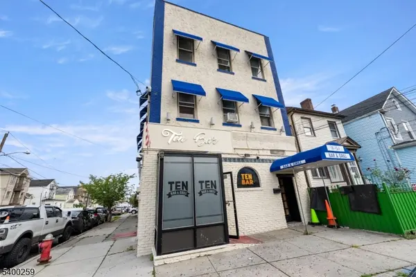 515 Jackson Ave, Elizabeth City, NJ 07201