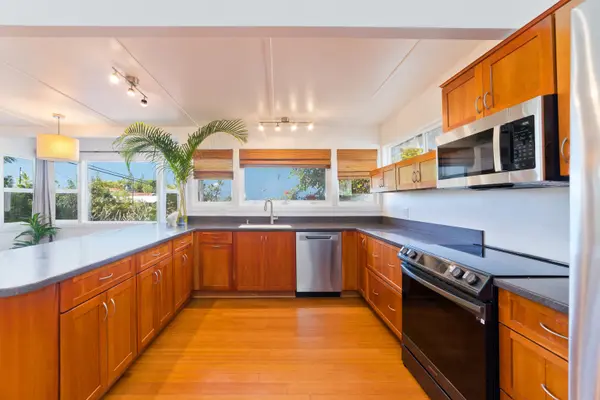 75-229 ALOHA KONA DR, Kailua Kona, HI 96740