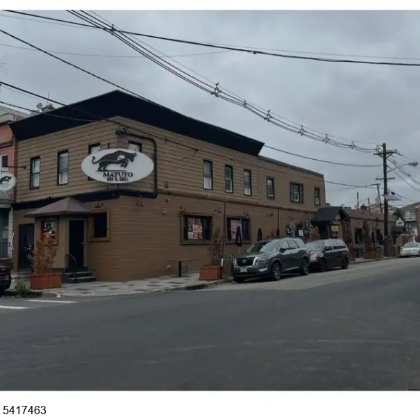 130 Main St, Newark City, NJ 07105