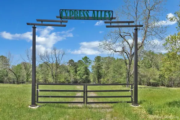 7780 S Lakeshore, Shreveport, LA 71119