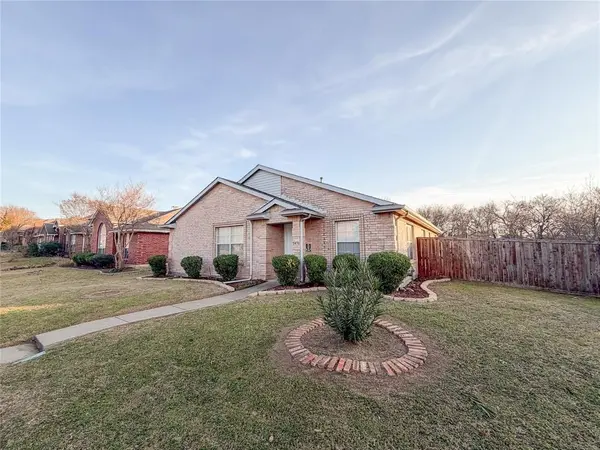 1436 Stella Drive, Lewisville, TX 75067