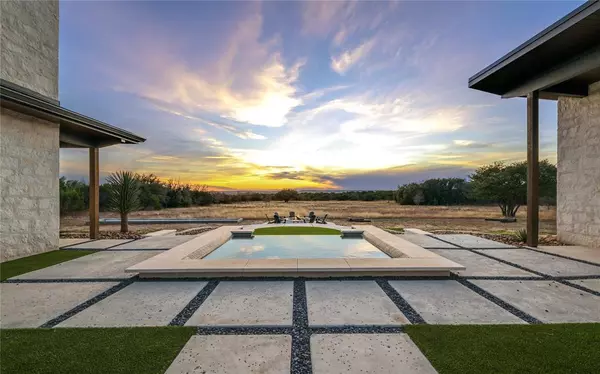 5579 County Road 2013, Glen Rose, TX 76690