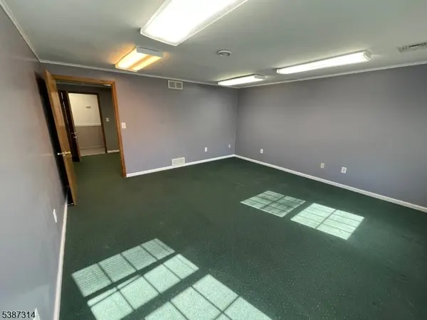 440 County Road 513, Califon Boro, NJ 07830