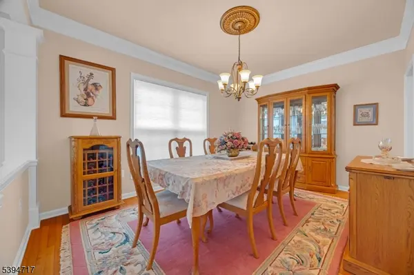 468 Crossfields Ln, Franklin Twp., NJ 08873