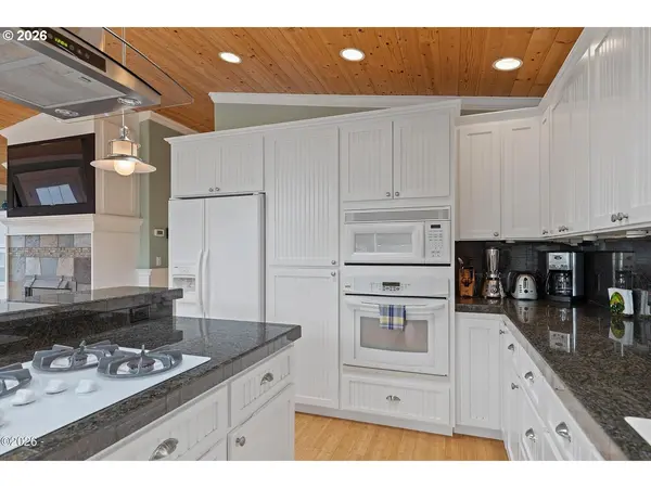 Gleneden Beach, OR 97388,115 LORRAINE ST