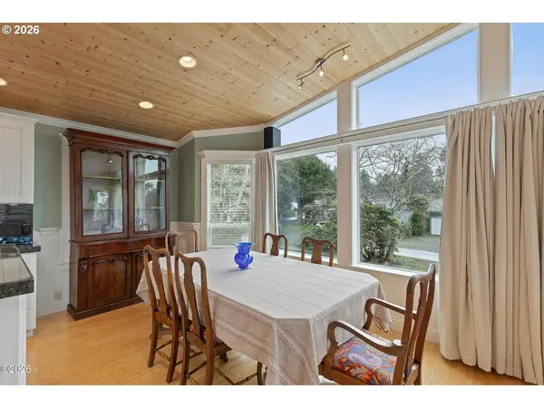 115 LORRAINE ST, Gleneden Beach, OR 97388