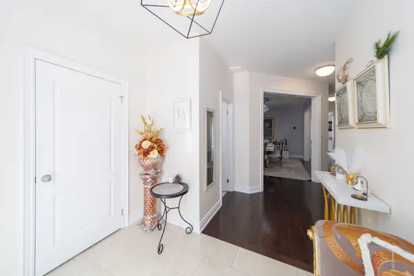 121 Centre ST, Essa, ON L0M 1B0