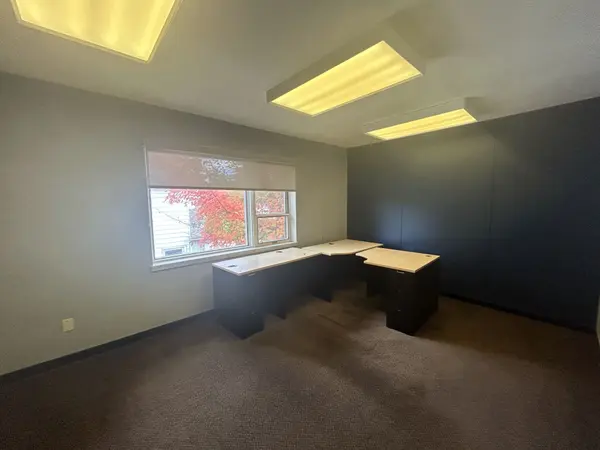 235 HIGHLAND ST #200, Dysart Et Al, ON K0M 1S0