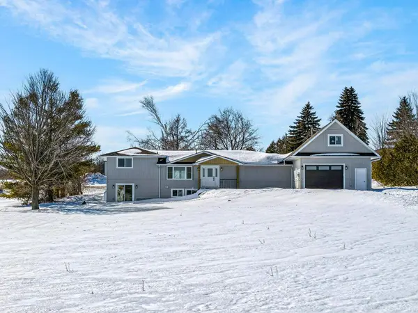 73 Lakeview CRES, Kawartha Lakes, ON K0M 1A0