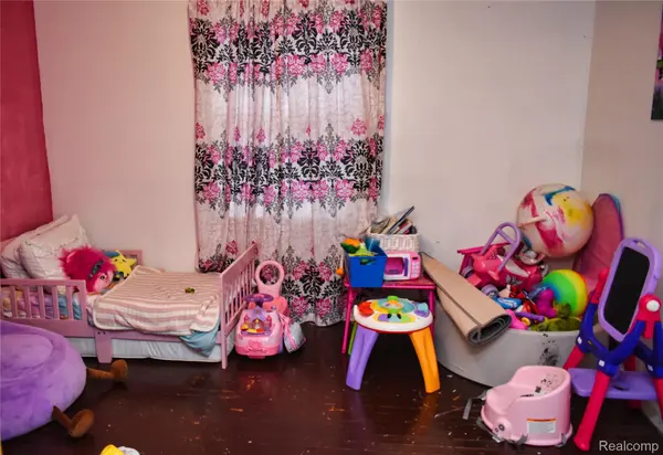 3985 Somerset AVE, Detroit, MI 48224