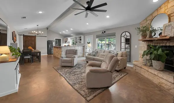 655 Buster Chatham Road, Waco, TX 76705