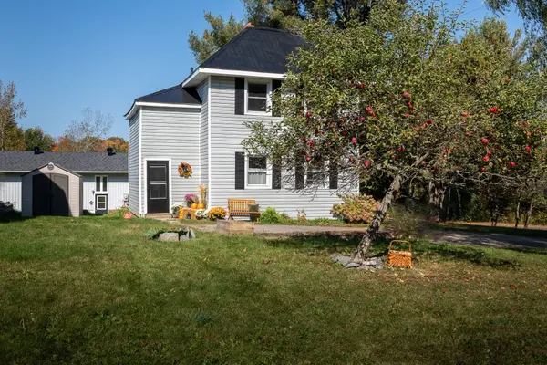 26 KITCHEN RD S, Huntsville, ON P1H 1Y3