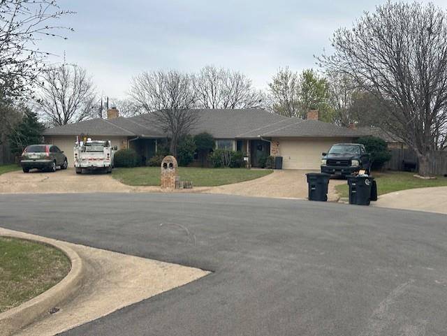 1500 Sharron Court, Cleburne, TX 76033