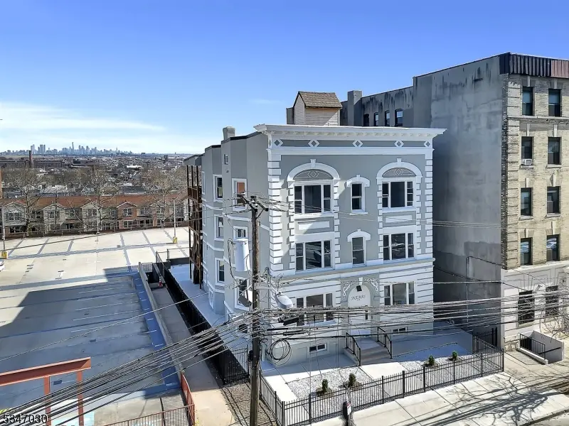 155 Clifton Ave, Newark City, NJ 07104