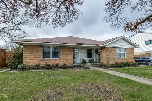 Dallas, TX 75218,11315-11317 Lochwood Boulevard