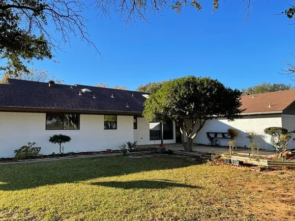 7380 FM 424, Cross Roads, TX 76227