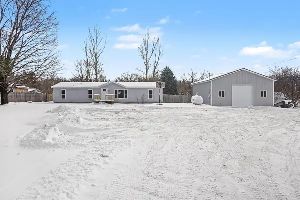5900 E 36th ST, Big Prairie Twp, MI 49349
