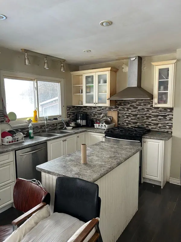 9188 Heritage RD, Brampton, ON L6X 0A1