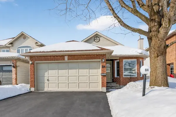 84 Newborough CRES, Barrhaven, ON K2G 6A9