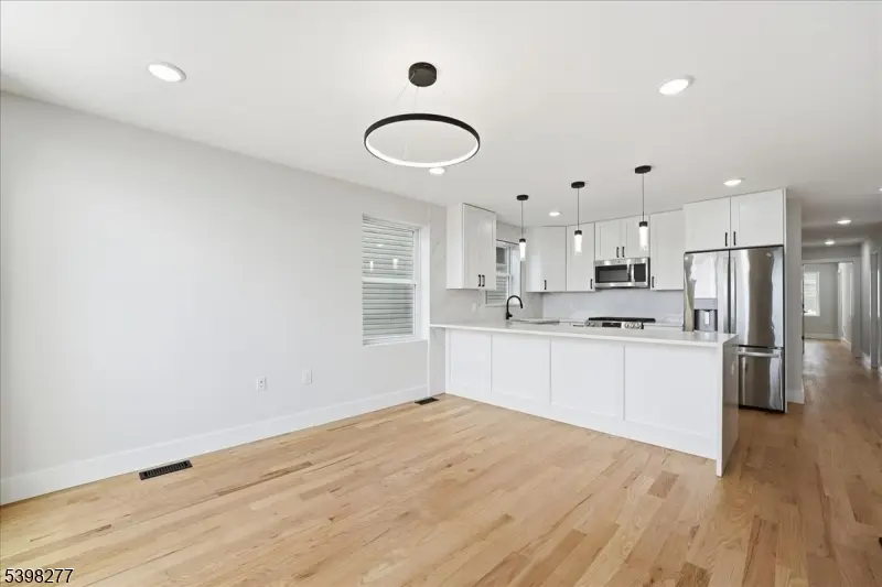 62 Hillside Ave #1, Newark City, NJ 07108