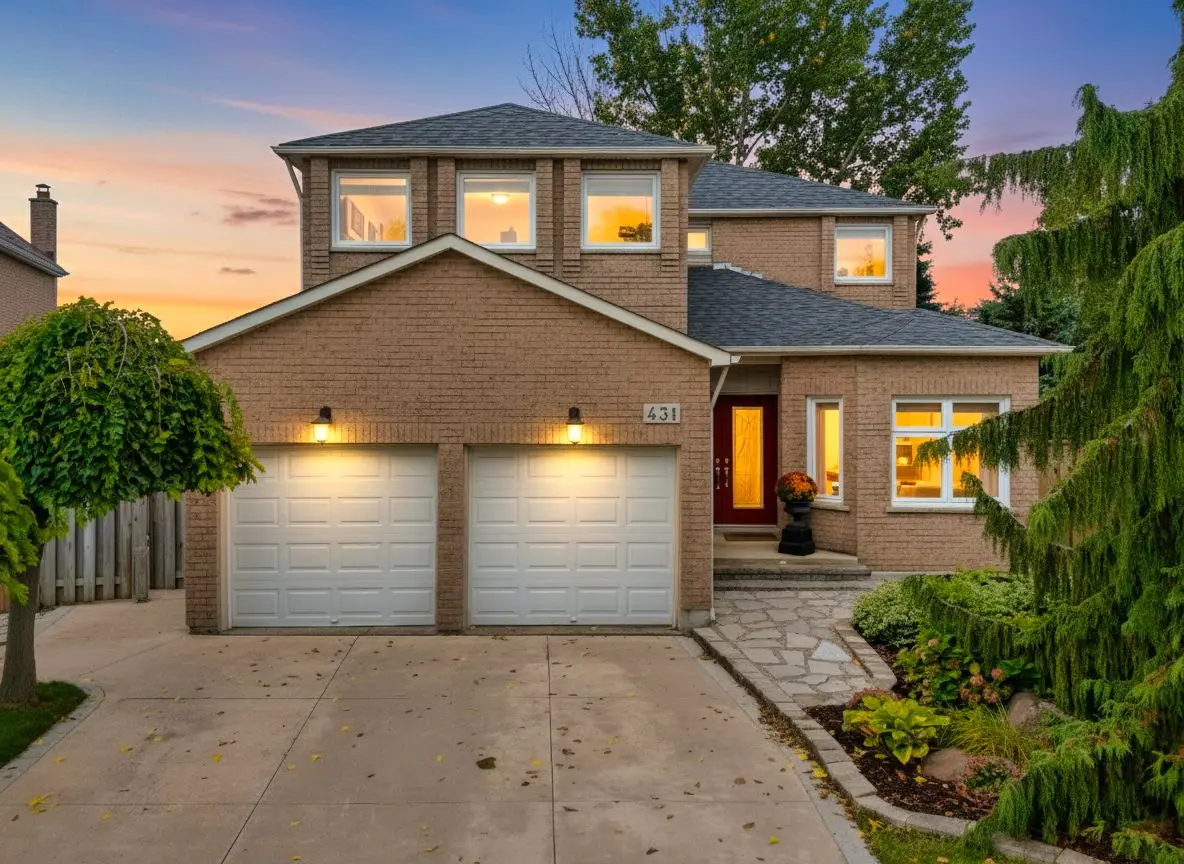 431 Naomi CRES, Mississauga, ON L5B 3S7