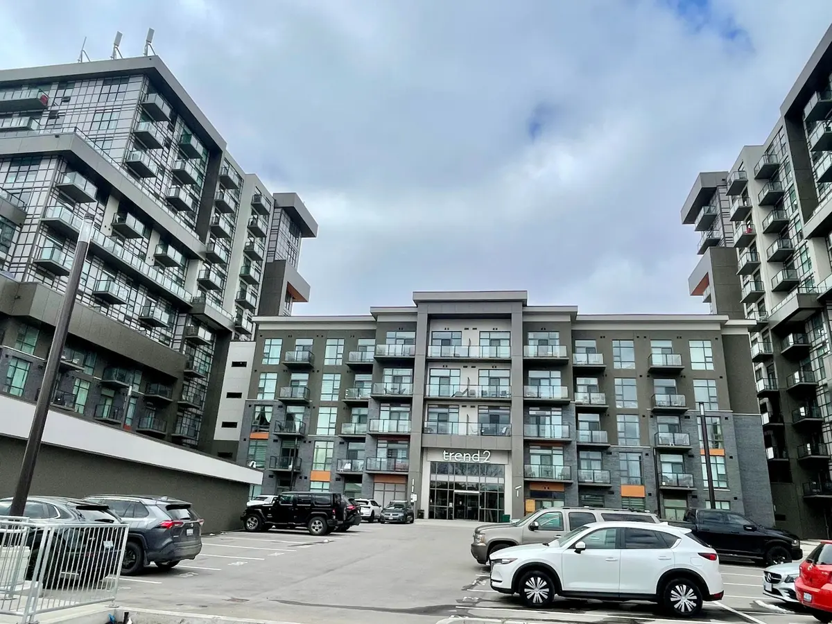 460 Dundas ST E #220, Hamilton, ON L8B 2A5