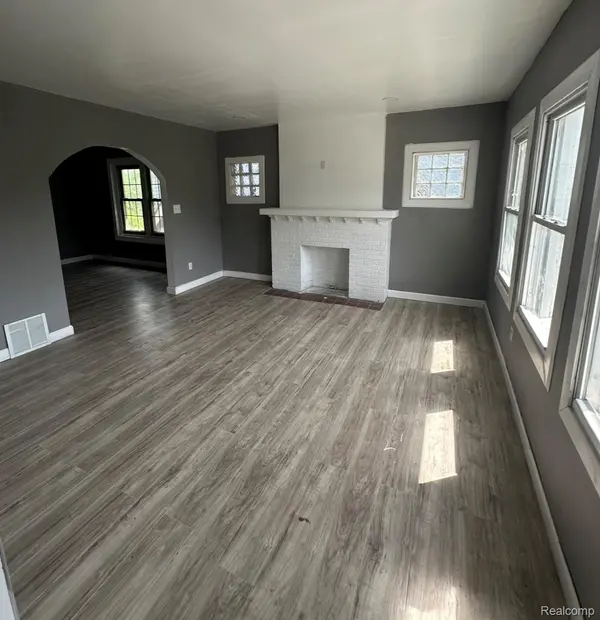 3220 Gladstone ST, Detroit, MI 48206