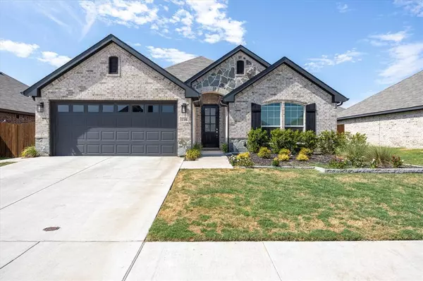 116 Cadyn Drive, Keene, TX 76059