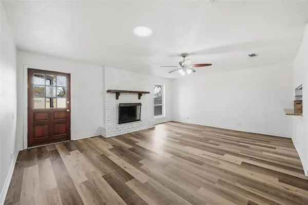 1661 Juniper Lane, Lewisville, TX 75077