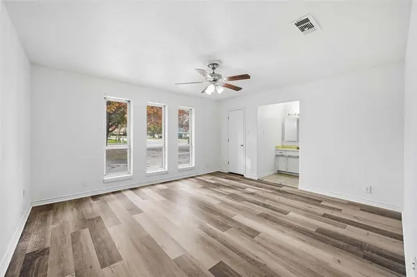 1661 Juniper Lane, Lewisville, TX 75077