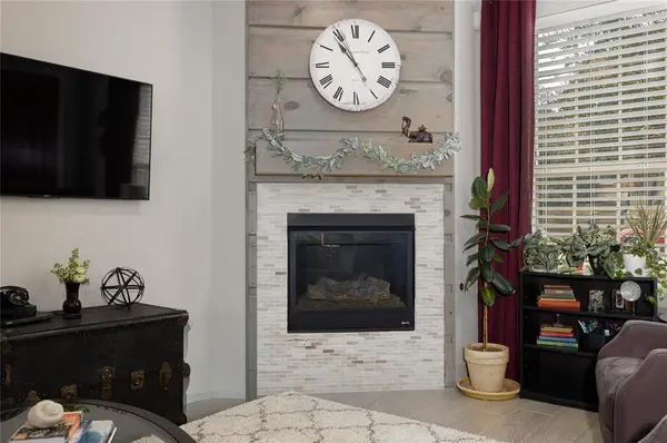 4822 Empire Way, Irving, TX 75038