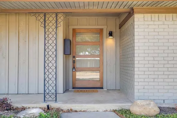 Fort Worth, TX 76116,6940 Bal Lake Drive