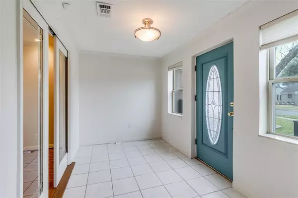 Dallas, TX 75214,6203 Anita Street