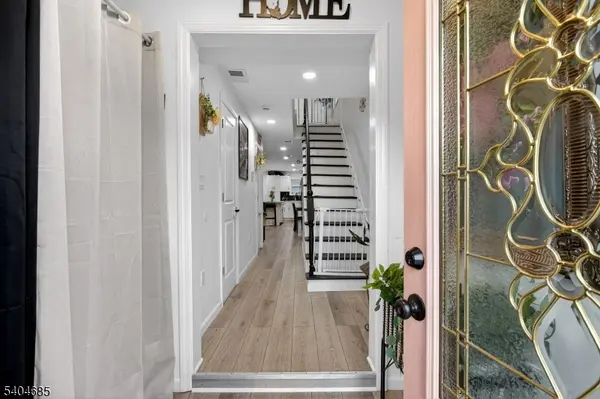 425 East Avenue, Perth Amboy City, NJ 08861