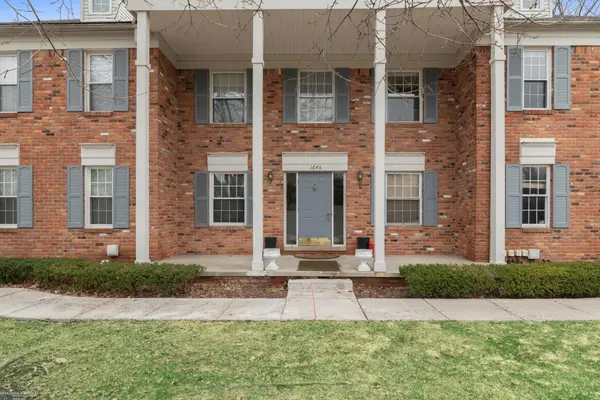 1645 Huntington PARK, Rochester Hills, MI 48309