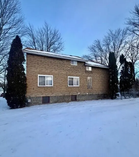 2014 4th ST, Bay City, MI 48708